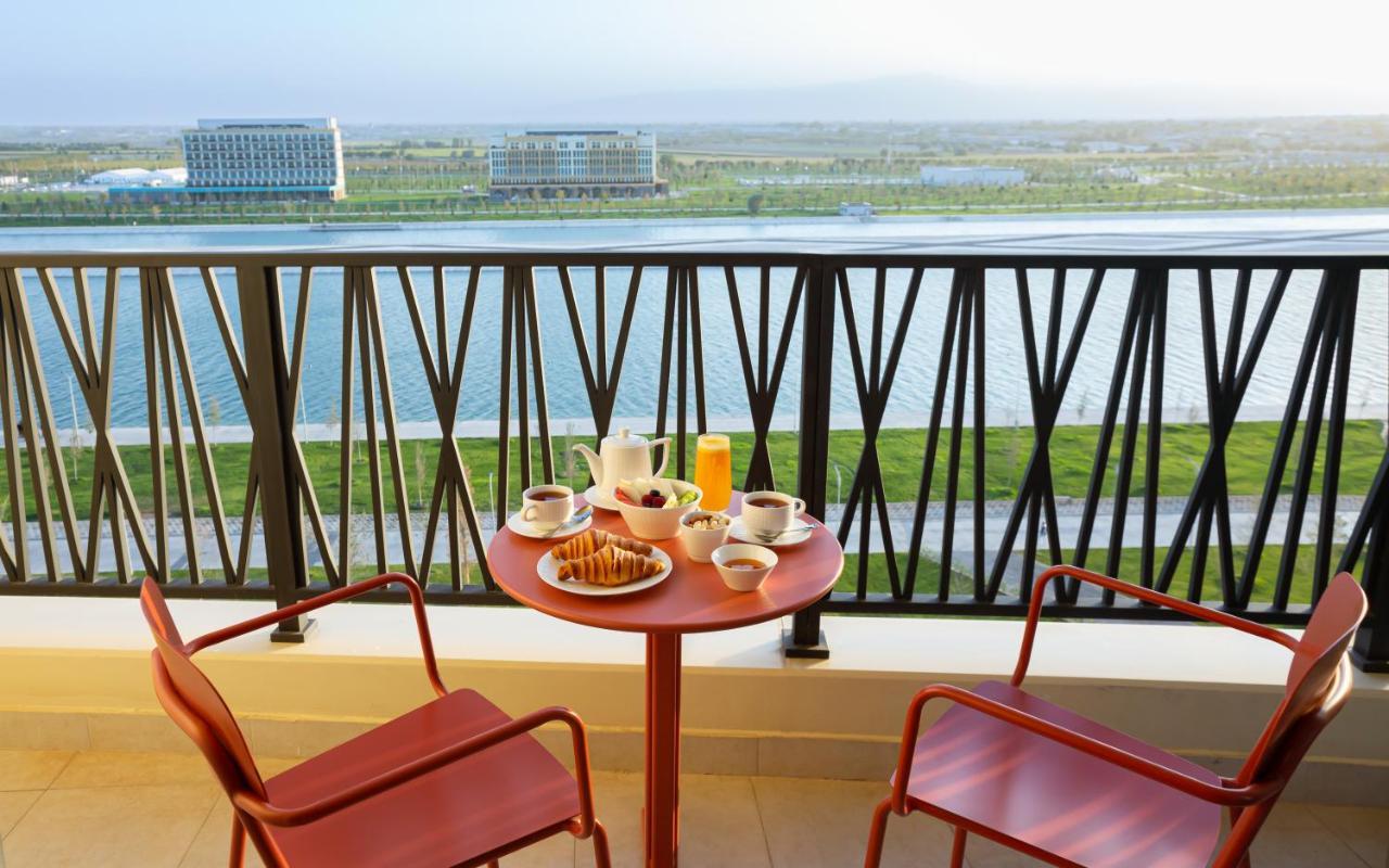 Savitsky Plaza Hotell Samarkand Exteriör bild